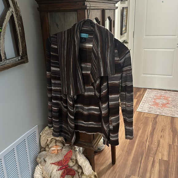 Stacia sweater - Picture 2 of 8